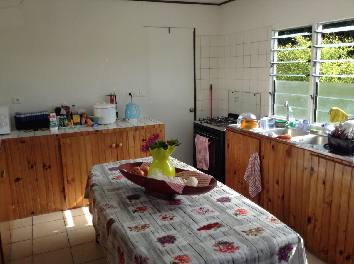 Chez Taia Et Vero Tiputa Экстерьер фото